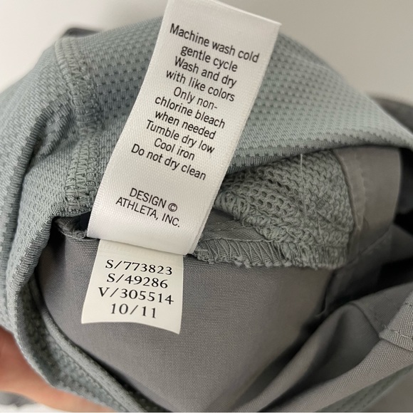 Athleta Gray Athletic Skirt Hiking Outdoor Size 14 Petite - Picture 6 of 6